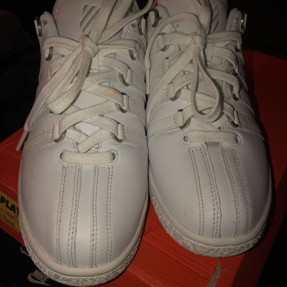 K Swiss
